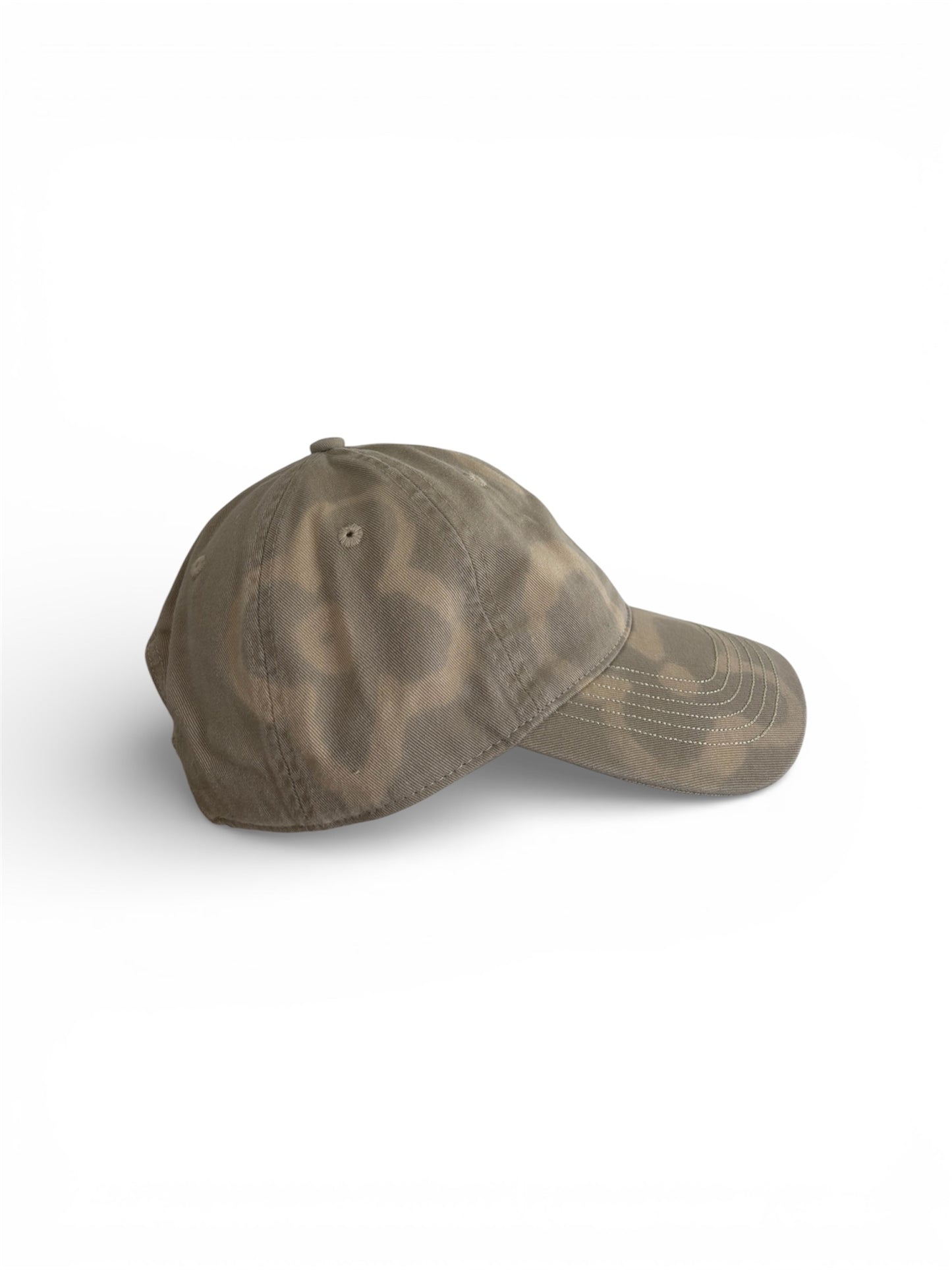 Dust nav cap